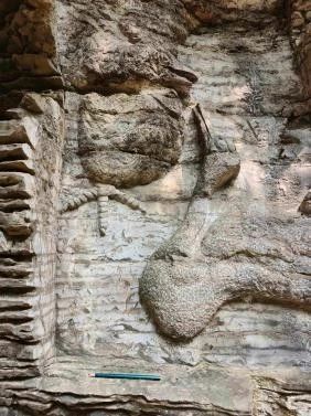 图1 文化与岩石交融