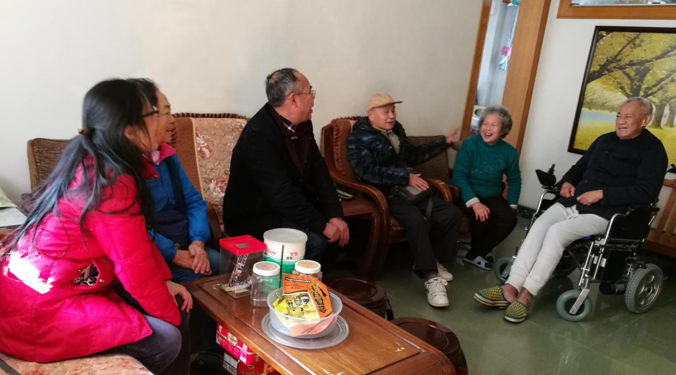 王岳军院长、书记节前慰问部分退休同志